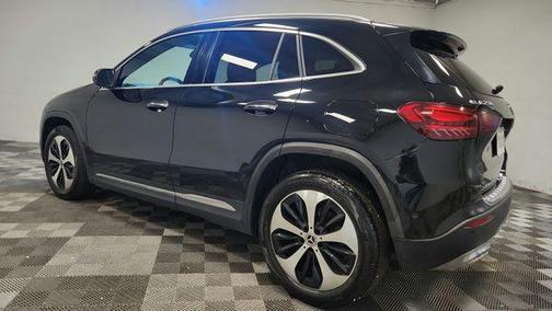 Night Black 2025 Mercedes-Benz GLA 250 4MATIC