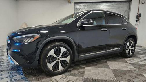Night Black 2025 Mercedes-Benz GLA 250 4MATIC