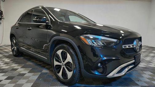 Night Black 2025 Mercedes-Benz GLA 250 4MATIC