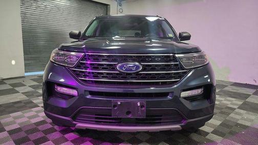 STONE BLUE METALLIC 2024 Ford Explorer XLT