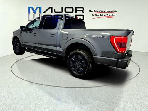 CARBONIZED GRAY METALLIC 2023 Ford F-150 XLT