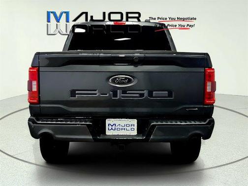 CARBONIZED GRAY METALLIC 2023 Ford F-150 XLT