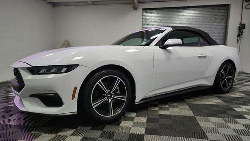 2024 Ford Mustang EcoBoost