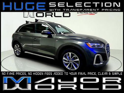 Daytona Gray Pearl Effect 2022 Audi Q5 45 S line Premium