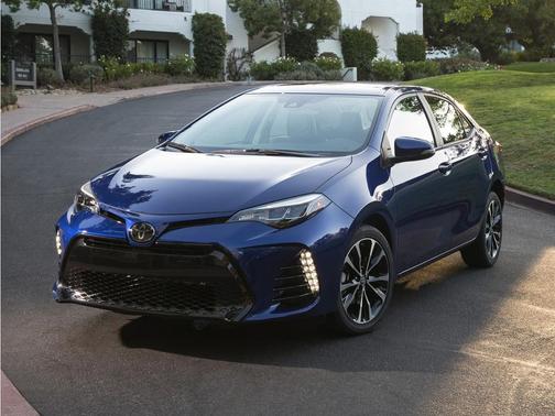 Falcon Gray Metallic 2017 Toyota Corolla SE