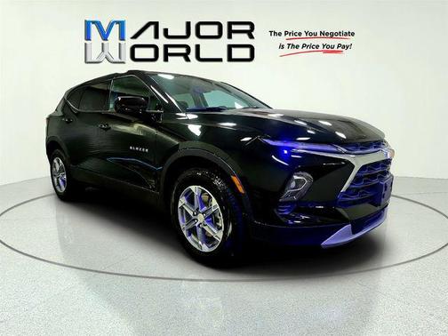Black 2025 Chevrolet Blazer 2LT