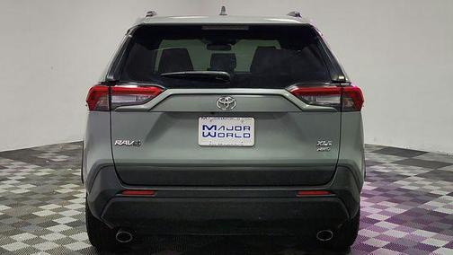 Lunar Rock 2019 Toyota RAV4 XLE