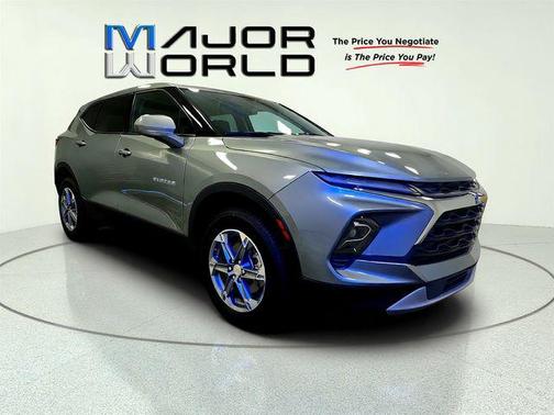 Sterling Gray Metallic 2025 Chevrolet Blazer 2LT
