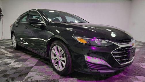 Mosaic Black Metallic 2023 Chevrolet Malibu FWD 1LT
