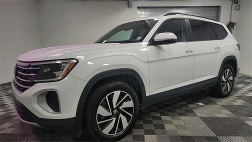 2024 Volkswagen Atlas 2.0T SE w/Technology 4MOTION