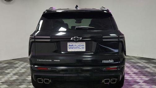 Mosaic Black Metallic 2025 Chevrolet Traverse High Country
