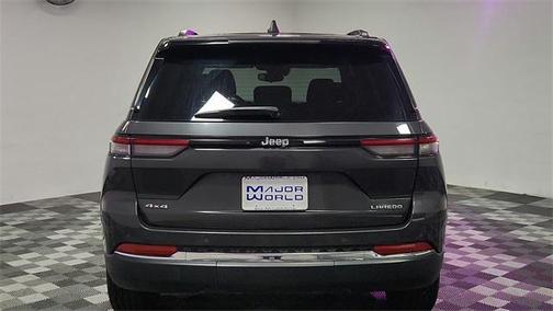 2024 Jeep Grand Cherokee Laredo