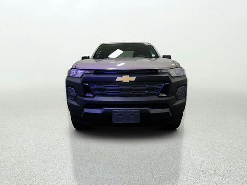 Sand Dune Metallic 2024 Chevrolet Colorado WT