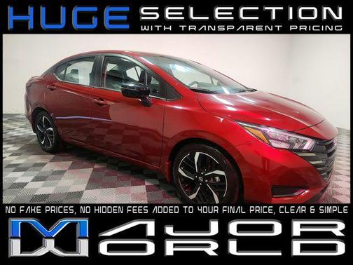 Scarlet Ember Tintcoat 2025 Nissan Versa 1.6 S