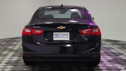 Mosaic Black Metallic 2024 Chevrolet Malibu FWD 1LT