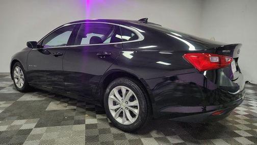 Mosaic Black Metallic 2024 Chevrolet Malibu FWD 1LT