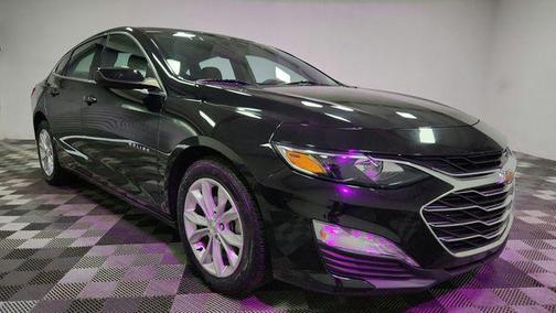 Mosaic Black Metallic 2024 Chevrolet Malibu FWD 1LT