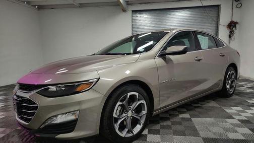 Mineral Gray Metallic 2024 Chevrolet Malibu FWD 1LT