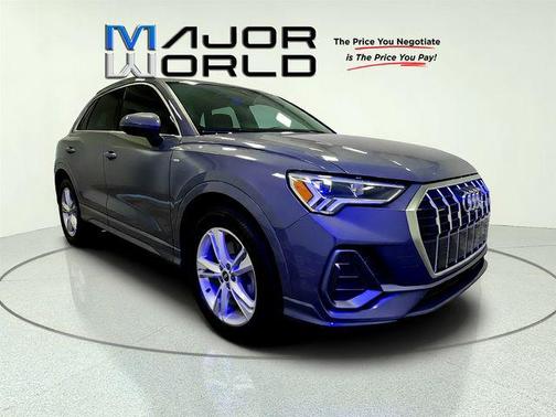 Chronos Gray Metallic 2022 Audi Q3 45 S line Premium Plus