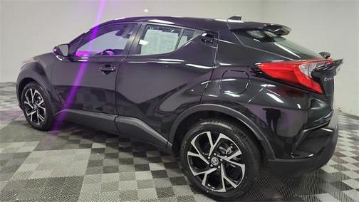 2021 Toyota C-HR XLE