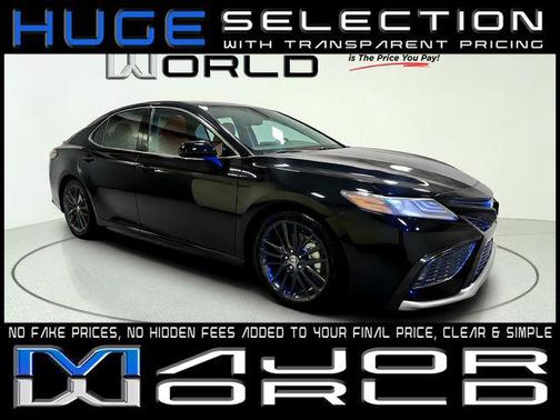 Midnight Black Metallic 2021 Toyota Camry XSE