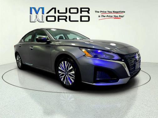 Gun Metallic 2025 Nissan Altima 2.5 SV