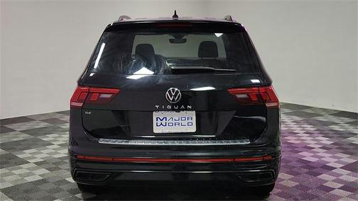 2022 Volkswagen Tiguan 2.0T SE R-Line Black