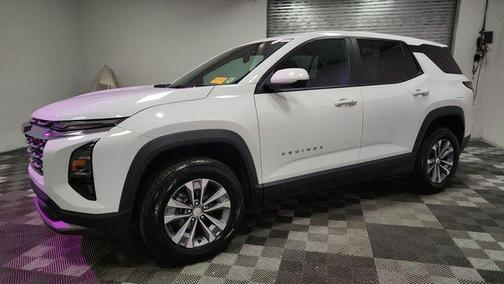 Summit White 2025 Chevrolet Equinox 1LT