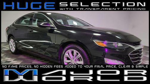 Mosaic Black Metallic 2024 Chevrolet Malibu FWD 1LT