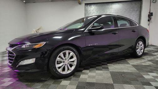 Mosaic Black Metallic 2024 Chevrolet Malibu FWD 1LT