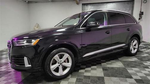 2022 Audi Q7 55 Premium