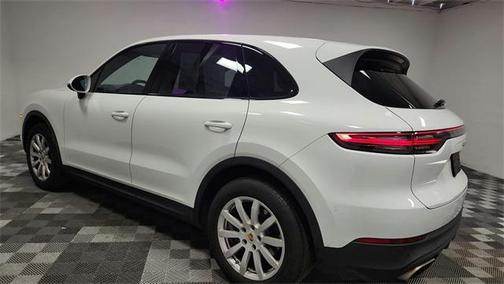 2021 Porsche Cayenne Base
