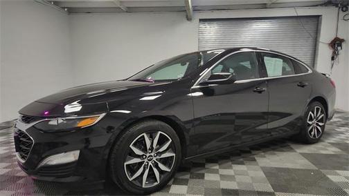 2025 Chevrolet Malibu FWD RS