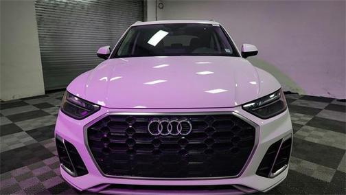 2023 Audi Q5 45 S line Premium Plus