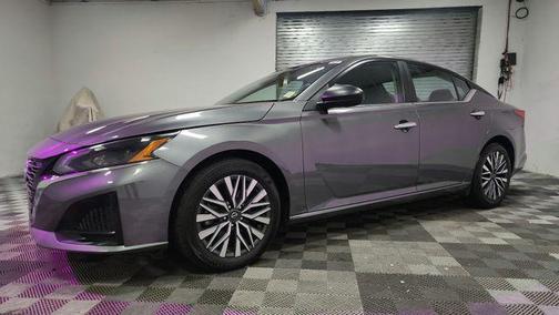 Gun Metallic 2025 Nissan Altima 2.5 SV