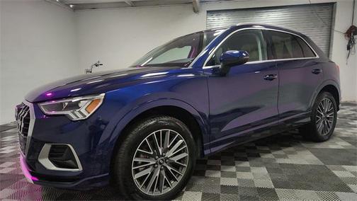 2022 Audi Q3 40 Premium Plus