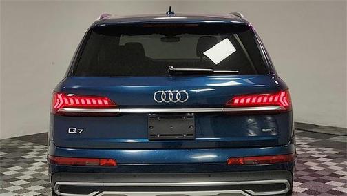 2021 Audi Q7 55 Premium Plus