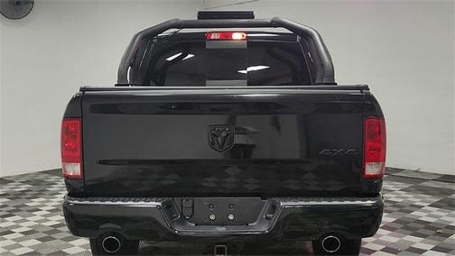 2019 RAM 1500 SLT