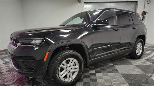 2023 Jeep Grand Cherokee Laredo