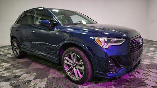Navarra Blue Metallic 2022 Audi Q3 45 S line Premium Plus