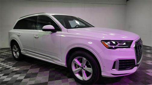 2024 Audi Q7 45 Premium