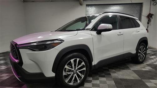 2023 Toyota Corolla Cross XLE
