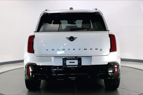 Nanuq White Metallic 2026 MINI Countryman Cooper S ALL4