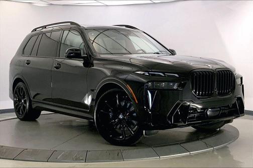 Black Sapphire Metallic 2024 BMW X7 xDrive40i
