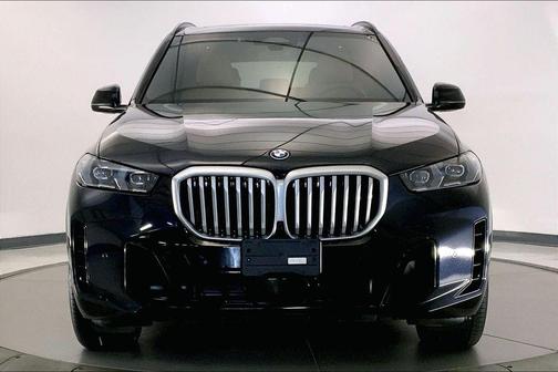 Carbon Black Metallic 2024 BMW X5 PHEV xDrive50e