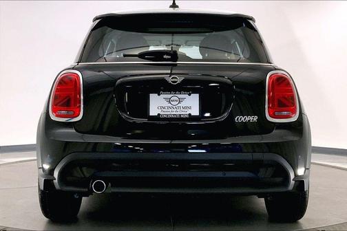 2024 MINI Hardtop Cooper
