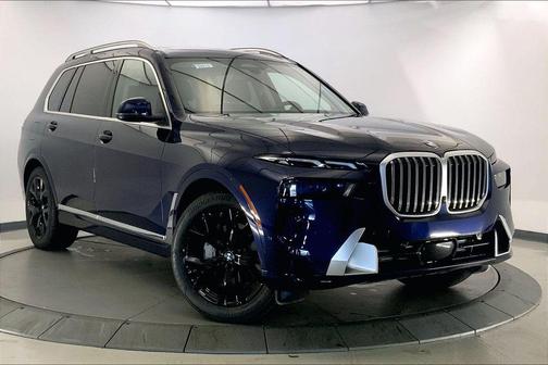 Tanzanite Blue II Metallic 2026 BMW X7 xDrive40i