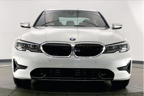 2022 BMW 330 xDrive