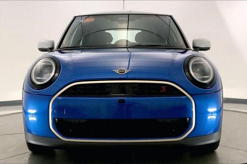 Icy Sunshine Blue Metallic 2025 MINI Hardtop Cooper S