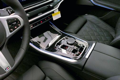 Tanzanite Blue II Metallic 2026 BMW X5 PHEV xDrive50e